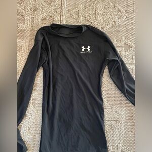 Women’s rash guard Under Armour Black Long Sleeve Shirt Sz large
